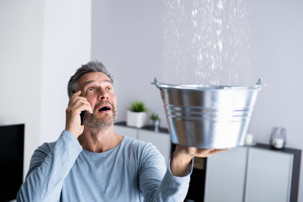 Comment colmater une fuite d'eau sous pression : mastic, ruban, collier 1 colmater fuite d'eau sous pression
